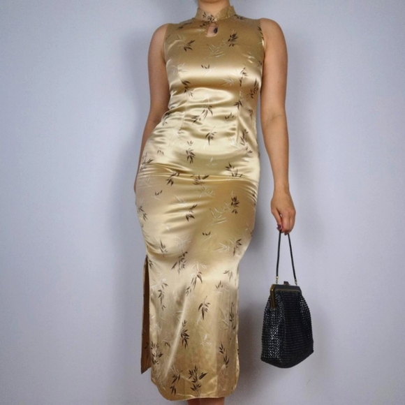 Dorothy Perkins Dresses & Skirts - Vintage y2k dorothy perkins gold satin midi dress uk 12 side slits leaf print